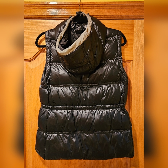 Calvin Klein Performance Puffer Jacket Size XS Brand new - Picture 2 of 13